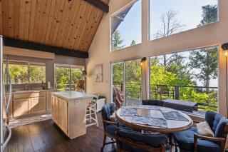 Warm and Cozy Mountain and Lake View Haven cottage - Kelseyville - 7