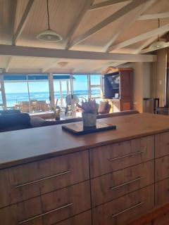 Point Village Accommodation - Hemel op Aarde - Mosselbaai - 4