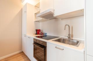Arnaldo Cozy Home Stay Central with Piazza View - Brescia - 7