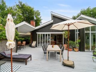 Holiday Home Ivar - 150m from the sea by Interhome - 4