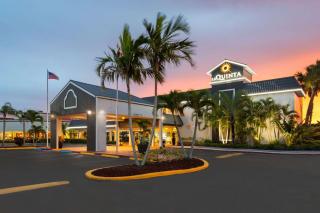 La Quinta Inn by Wyndham Cocoa Beach-Port Canaveral - Cocoa Beach - 9