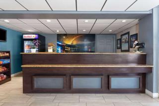 La Quinta Inn by Wyndham Cocoa Beach-Port Canaveral - Cocoa Beach - 1