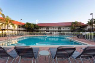 La Quinta Inn by Wyndham Cocoa Beach-Port Canaveral - Cocoa Beach - 8