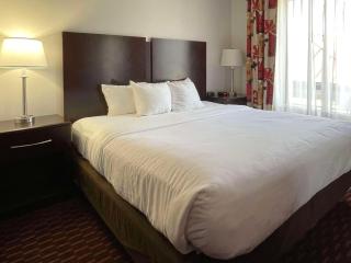 Comfort Suites Altoona North - 2