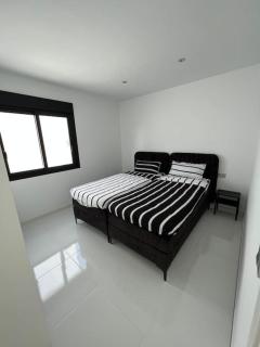 Casa Blanca y Negra - 8