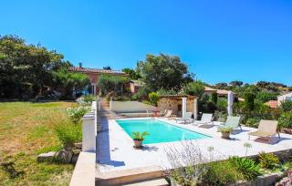 Awesome Home In Rochefort Du Gard - Rochefort-du-Gard - 1