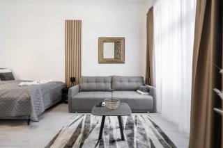 Peak Pointe Apartment - Budapest - 8