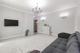 RentHouse Времена Года - Astana - 4