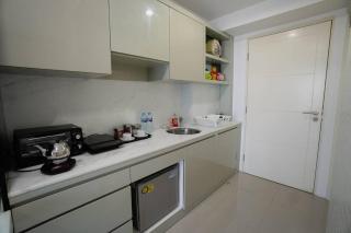 NEW! Modern 2BR Apartemen Tanglin Pakuwon Mall - Surabaya - 3
