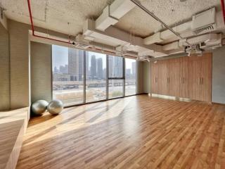 Luxury and Elegant 2BR with Burj Khalifa View - 5