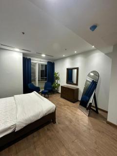 Penta Square Apartments - 4