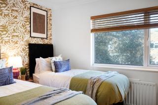 40 percent off! - Delightful Abode in London - Garden - Londra - 8