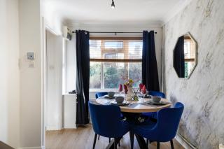 40 percent off! - Delightful Abode in London - Garden - Londra - 3