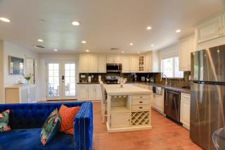 Luxe Las Vegas Casita with Patio about 6 Mi to Strip! - Las Vegas - 1