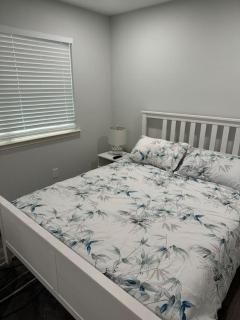 Spacious 1 Bdrm Studio Montrose - Houston - 9
