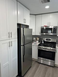 Spacious 1 Bdrm Studio Montrose - Houston - 4