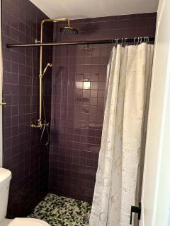 Downtown Groovy Studio - 2