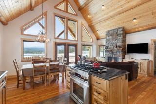 Como Peaks Cabin - 8