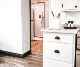 Cellar Suite at Winery and Vineyard - 3