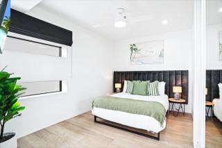 1007 Harbour Lights with Ocean Views - Cairns - 5