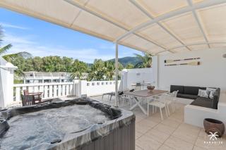 Beach Club Luxury apartment with Rooftop Spa - Palm Cove - 0
