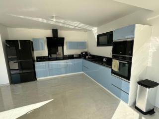 House 70 with 8 bedrooms lechaffardcom - Satolas-et-Bonce - 7
