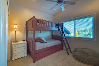 Snowbasin Haven with Hot Tub and Resort Amenities - Huntsville - 3