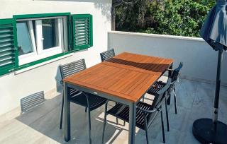 Beautiful Apartment In Sibenik - Šibenik - 5