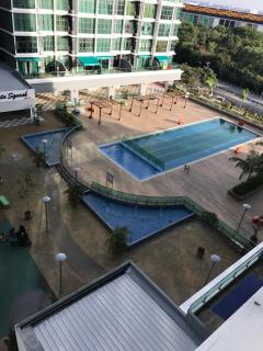 Vista Alam Studio Pool View - 9