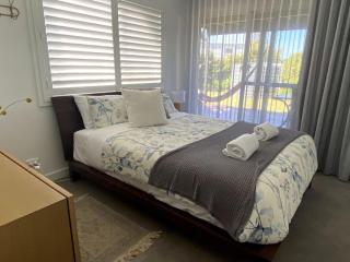 Lavish Home 4mins to the Beach Pet- Friendly House - Hosted by Canstay - Bawley Point - 4