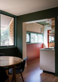 Sun filled 1BR APT 2 mins to Legacy Park - Hosted by Canstay - 4