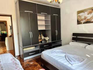 Home & Garden - Valona - 2