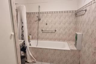 Spacieux en plein centre - 3