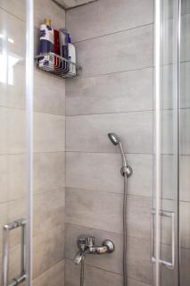 Loft condo next to metro station. Amazing view! - Atene - 2