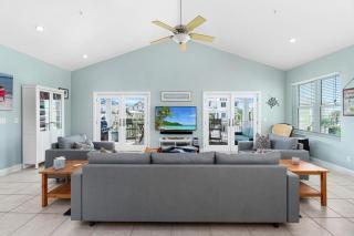 Family Beach House, 4 Bedroom, 3 Bath, Sleeps 14 - 9