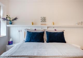 6 Coach House - Broad Haven - 1