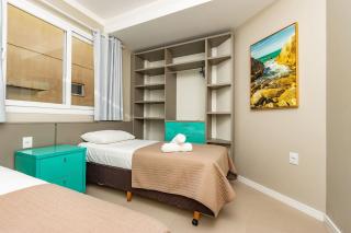 Yasmin 201 – Lindo Apartamento com Vista Panorâmica para o Mar em Quatro Ilhas, com Roupa de Cama e Toalhas Inclusas. - Bombinhas - 1