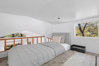 Cave Springs Resort - Dunsmuir - 6