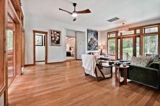 7 min to downtown Eureka - Nature Retreat - Fire Pit - 7