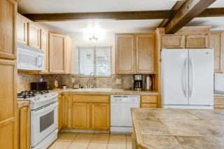 The Valley View- Pine Mountain Lake Cabin home - 3