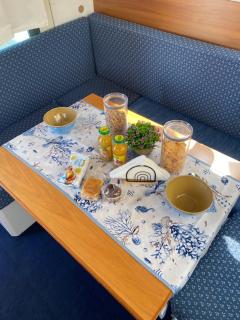 Scoglietto Fiumicino, aperitivo e colazione incluse - bici comprese nel prezzo- barca a motore - Fiumicino - 3