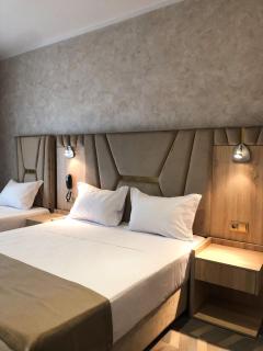 Hôtel Césarée - - 5