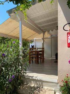 Garden Rooms - Himare - 4