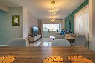 Encantador Apartamento 100m da Praia com vista mar - 3