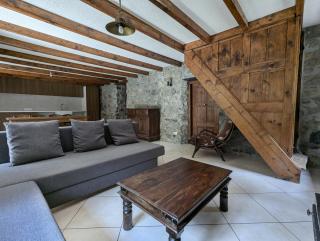 Maison avec grand jardin, garage, jacuzzi supplément - 1