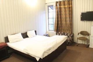 Malika Kohsar Hotel Murree - Murree - 0