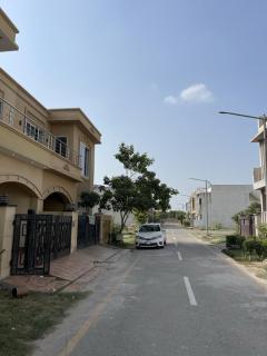 1 Bed Apartment TV Lounge and Equipped kitchen - Multan - 8