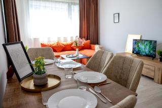 Top Location Miraj Deluxe Two-Bedroom Suite - 7