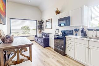 The Baytown Getaway - Guest House - Baytown - 2