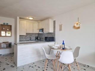 Fairways Club - TEIDE VIEW OASIS - heated pool, family apt - San Miguel de Abona - 1
